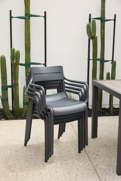 Eden bar tables & chairs