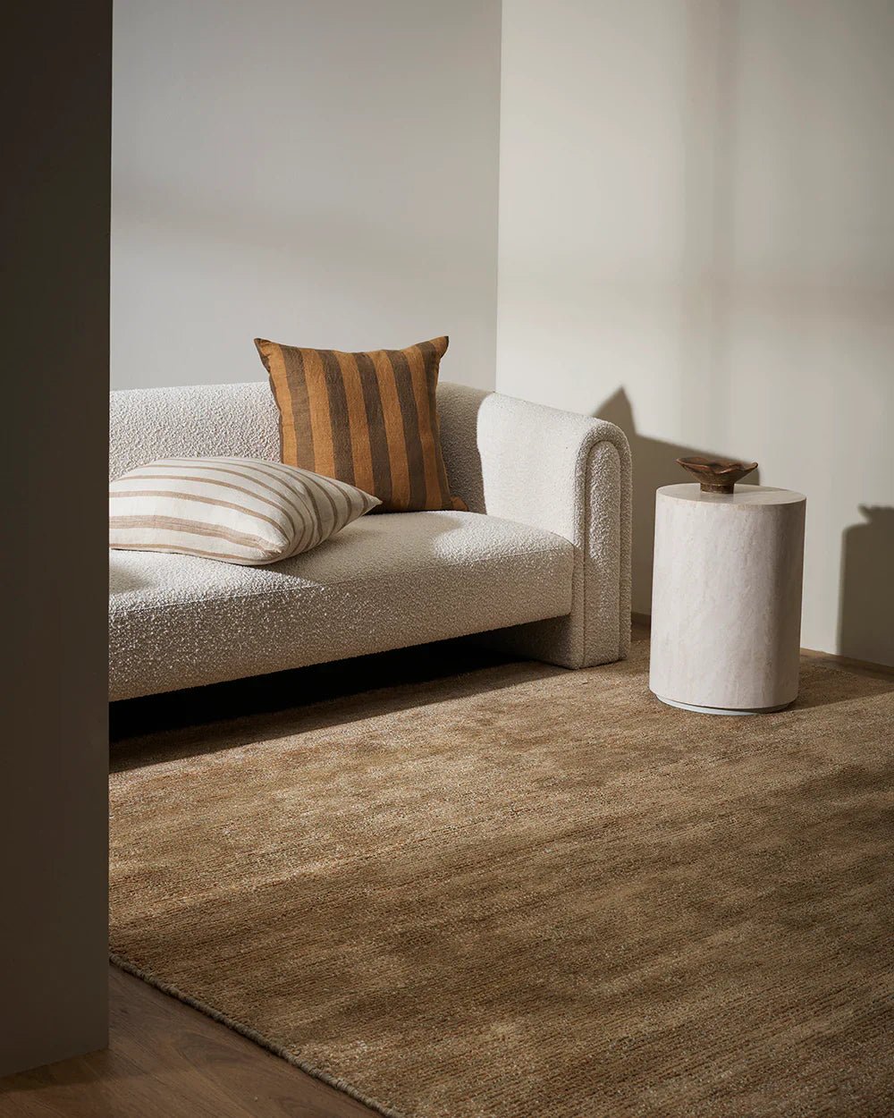 Anchorage Floor rug collection