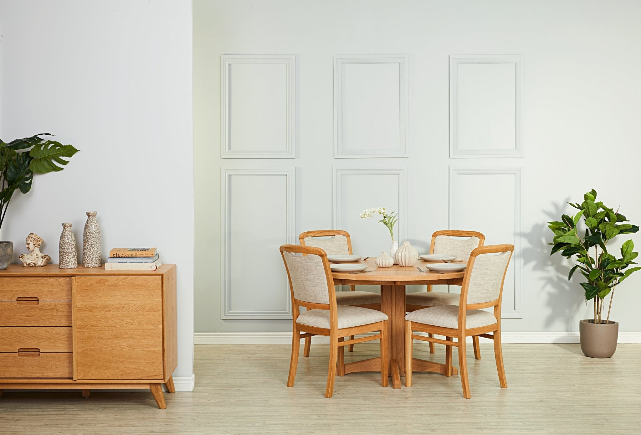 Dining Tables Round