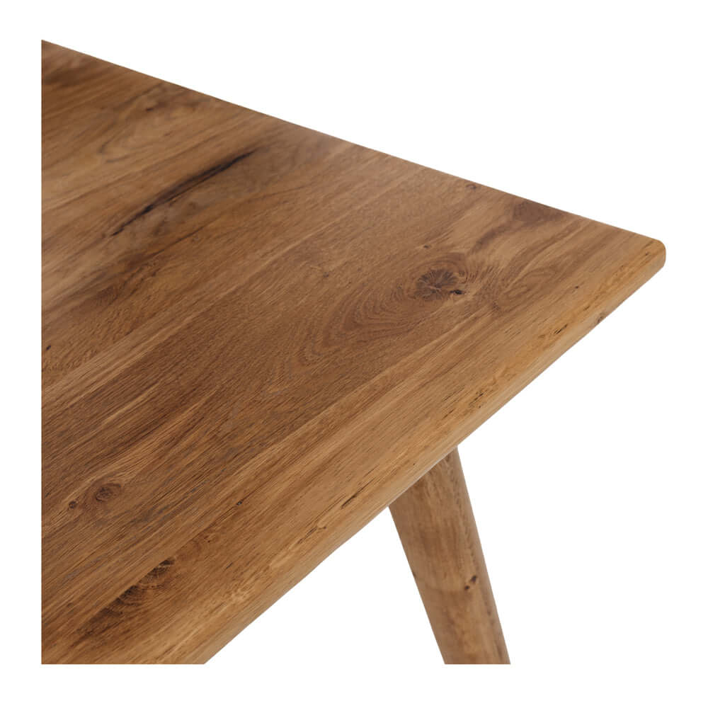 The Reeves dining collection