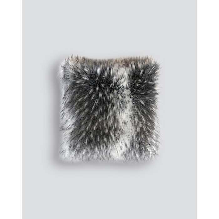 Alaskan Wolf Cushion (Faux Fur) - Paulas Home & Living