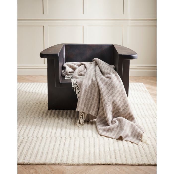 Anni Floor Rug (100% Wool) - Paulas Home & Living