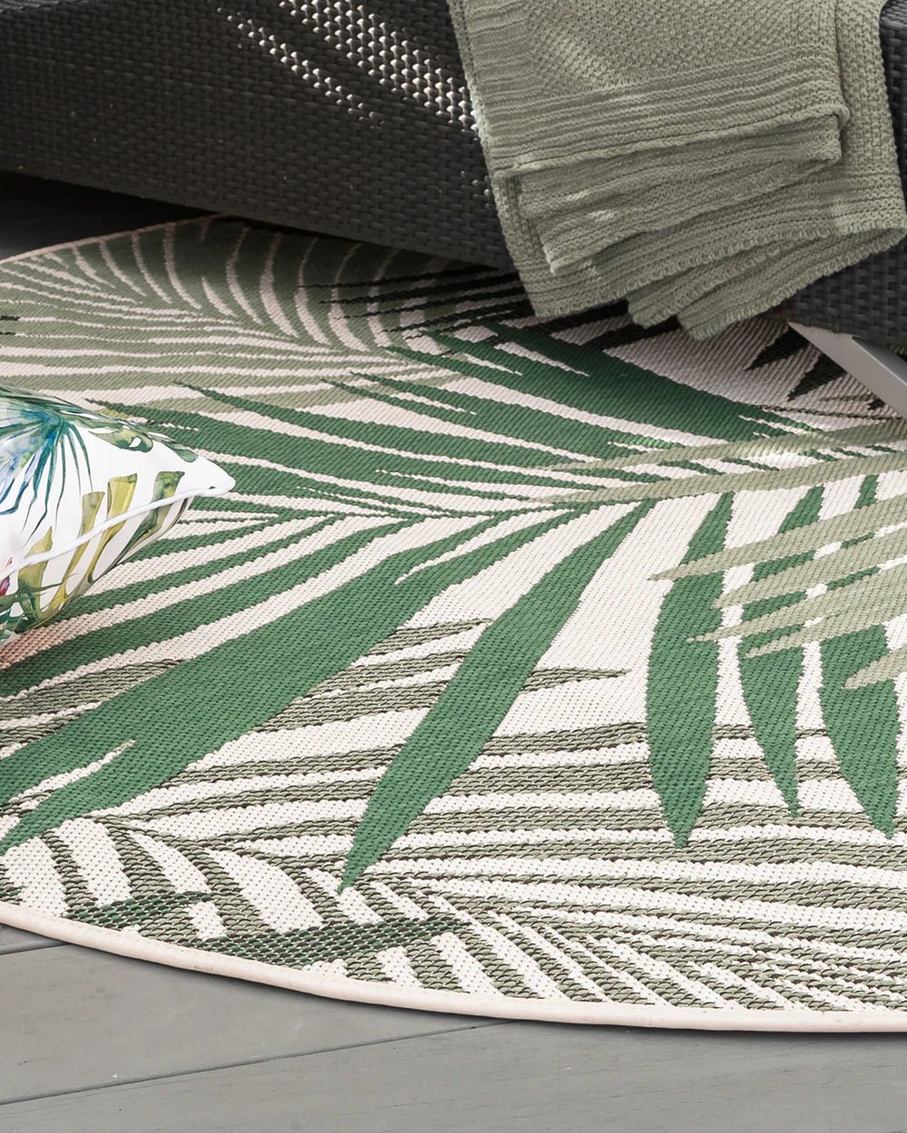 Canopy Outdoor Rug - Cream/Green - Paulas Home & Living