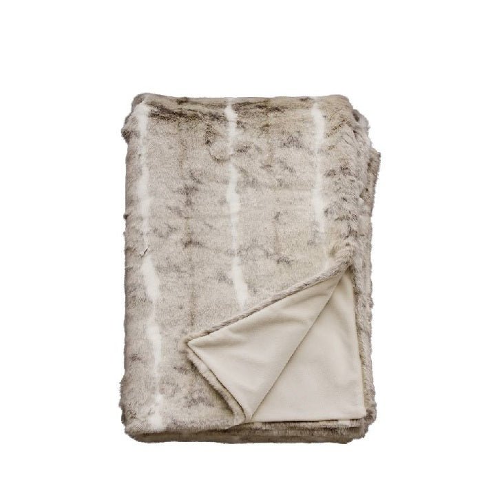 Heirloom Faux Fur throws - cosy comfort for your space - Paulas Home & Living