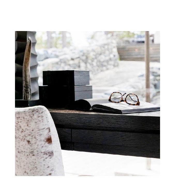 Hunter Writing Desk - Bring elegance into your office - Paulas Home & Living
