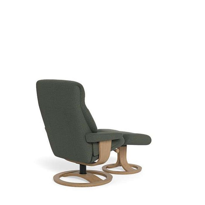 La - Z - Boy Atlanta Large Recliner + Footstool - Paulas Home & Living