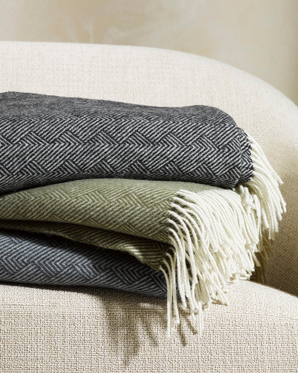 Lana Licorice Throw (100% Wool) - Paulas Home & Living