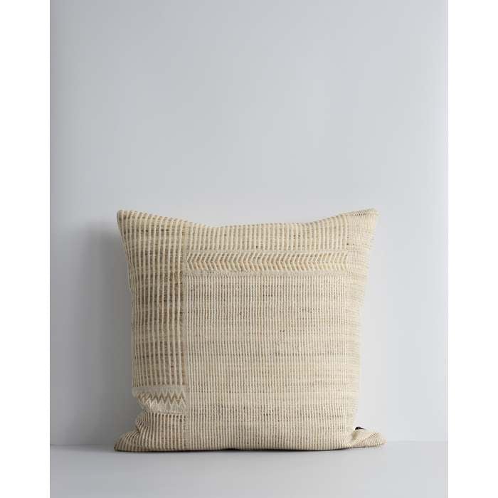 Navajo Straw/Off White Cushion - Paulas Home & Living