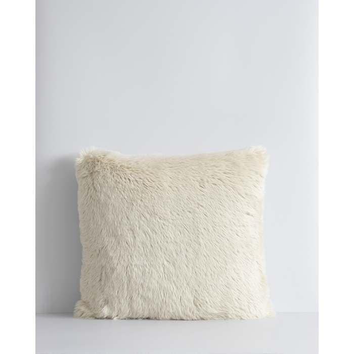 Pele Cushion (Faux Fur) - Paulas Home & Living