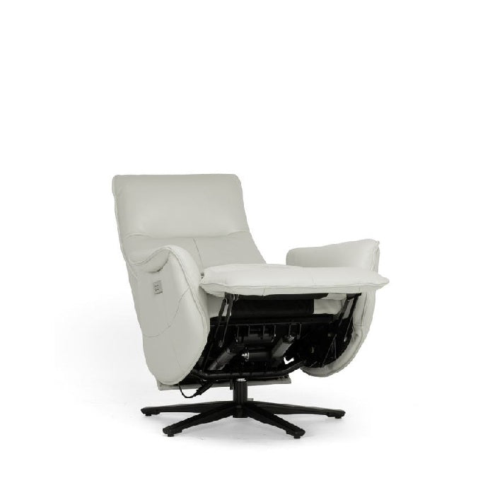 Summit Recliner with Zero Gravity
