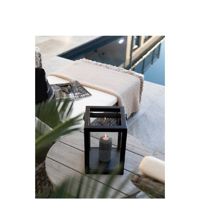 Vintage Outdoor Side Table Round - Paulas Home & Living