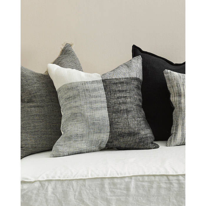 Wilson Black/Ecru Cushion (Linen/Cotton) - Paulas Home & Living