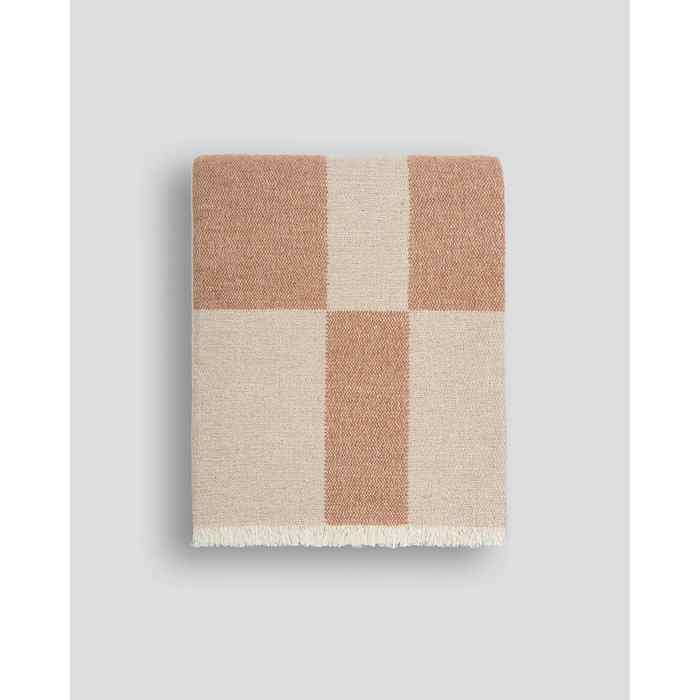 Winton Coral Throw (Wool/Cotton Mix) - Paulas Home & Living
