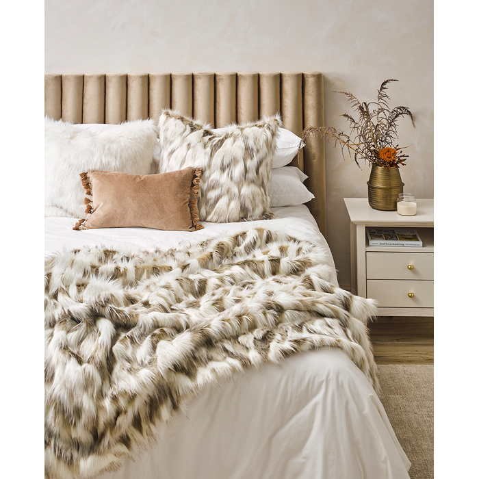 Faux Fur Throw - Snowshoe Hare - Paulas Home & Living