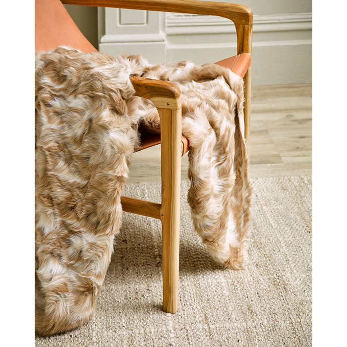 Faux Fur Throw - Vintage Squirrel Fawn - Paulas Home & Living