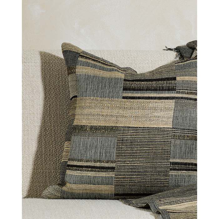 Kentucky Black/Straw Cushion - Paulas Home & Living